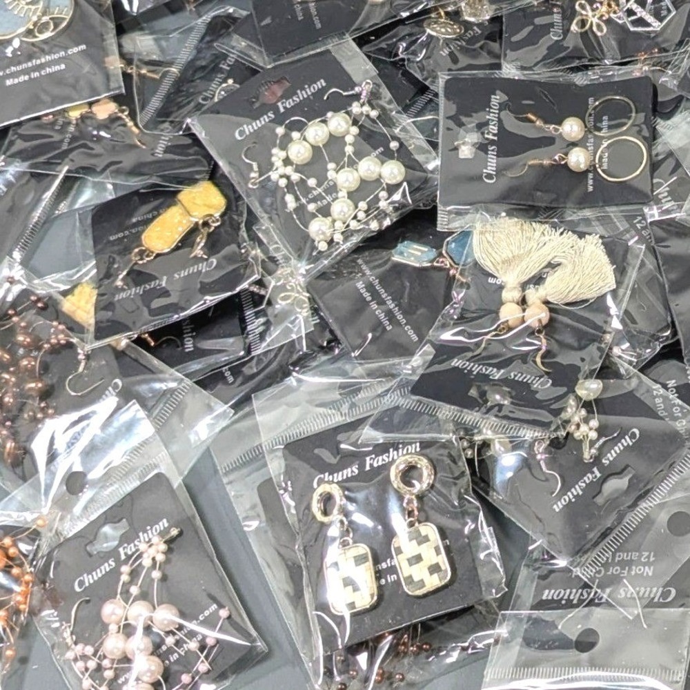 Lot of 25 Chuns Fashion Assorted Earrings Wholesale Bundle New Individually Pack